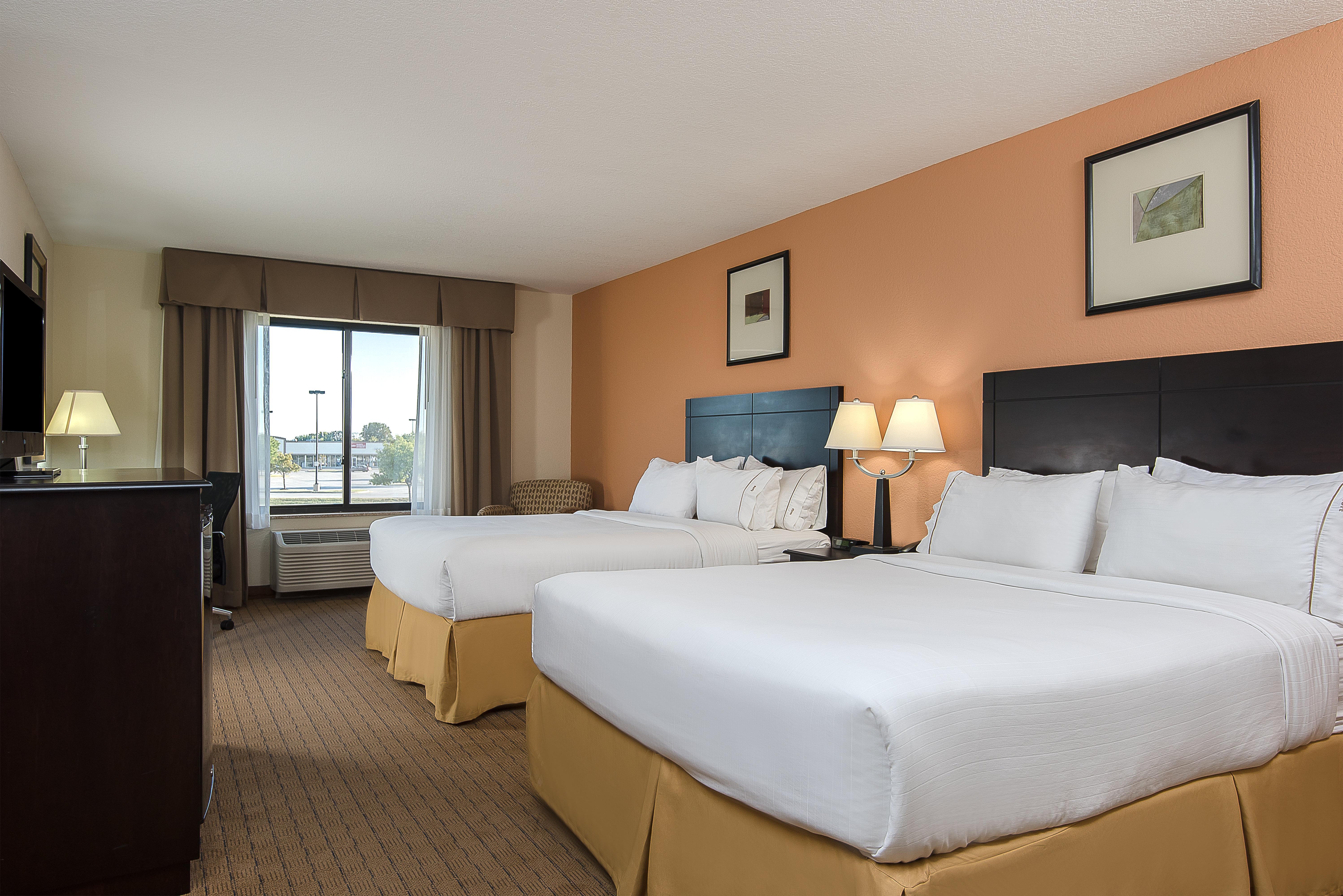 Holiday Inn Express And Suites Lafayette East By Ihg Exterior foto