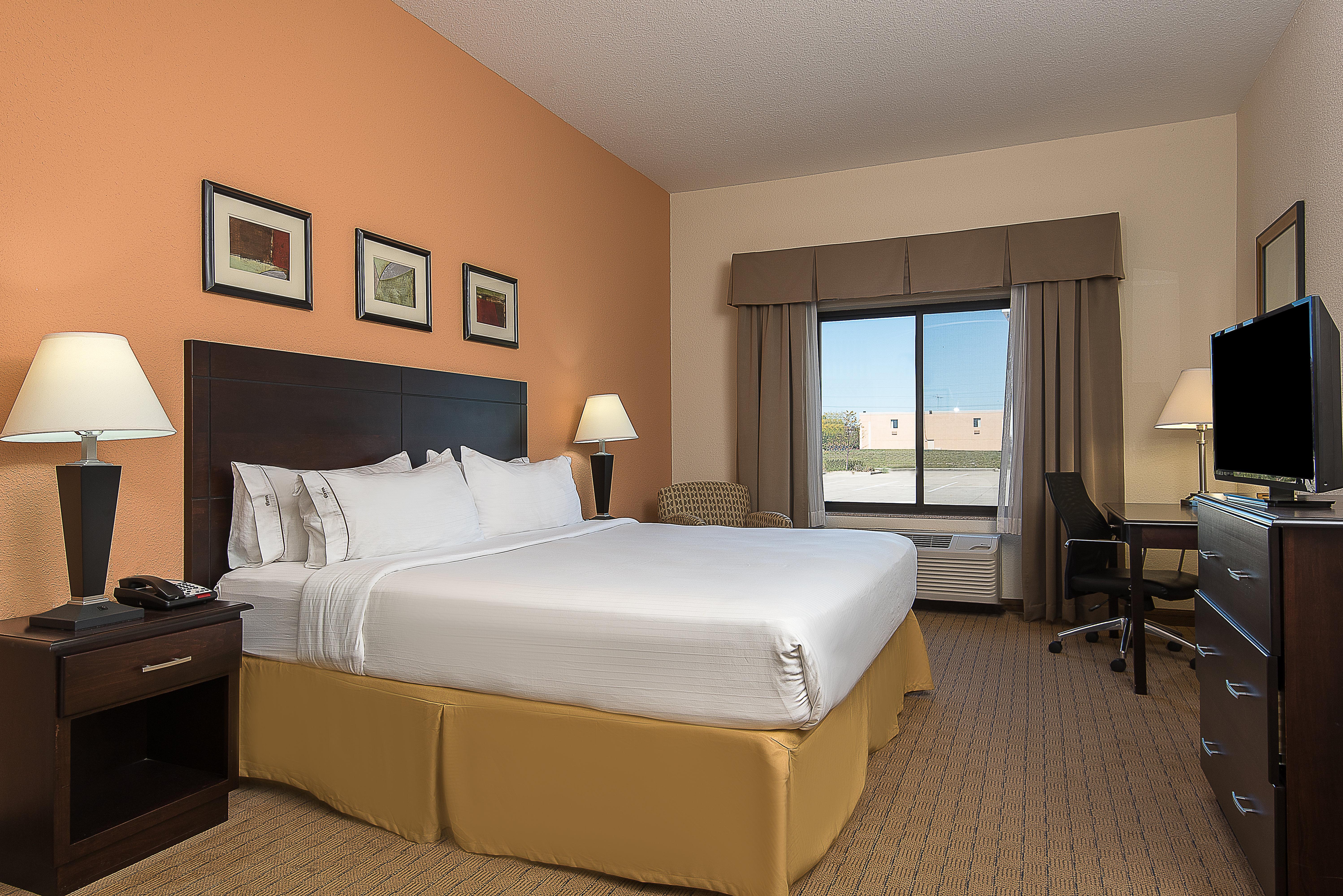 Holiday Inn Express And Suites Lafayette East By Ihg Exterior foto